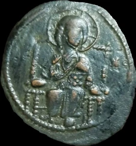  Anonymous Class D Follis – Christ Enthroned, King of Kings. AE 30mm. Byzantine  - Picture 1 of 2