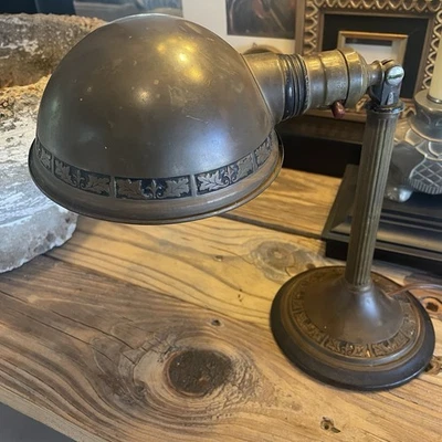 1930’s Vintage Greist Manufacturing Company Brass Table or Desk Lamp - Image 1 of 4