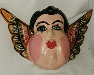 Vintage mexikanische Volkskunst Holz geschnitzt Cherub Engel grüne Augen Guerrero? Gesicht mit Flügel - Bild 1 von 5