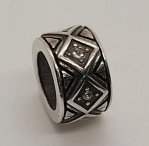 Dije espaciador Brighton con cristales de Swarovski  - Imagen 1 de 1