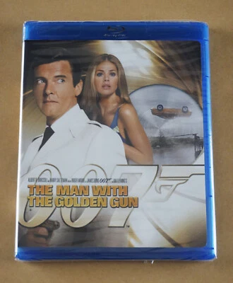 The Man with the Golden Gun (Blu-ray, 1974, 2008) Roger Moore 007 James Bond   B - Image 1 of 4