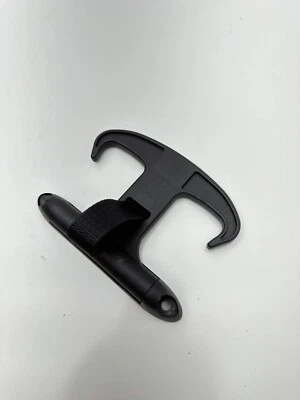 2002-2018 AUDI A4 S4 - БАГАЖНИК ГРУЗОВОЙ КРЮК ВЕШАЛКА OEM 66Y5867615C - Изображение 1 из 3