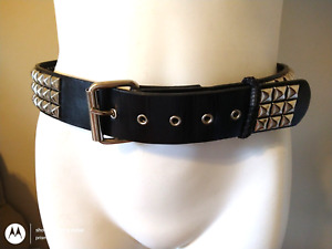 Hot Topic Leather Belt Punk Rock Unisex 3 Row Pyramid Studs Size 34 Silver-Tone