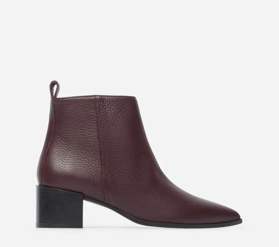EVERLANE sz 6 WomenThe Boss Ankle Boots Pebbled Italian Leather Heel Burgundy - Image 1 of 4