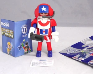 Playmobil 9146 Figures Boys Serie 11, Pilot mit Navi Captain Amerika #12 NEU - Picture 1 of 1