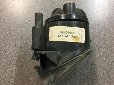 LUZ ANTINIEBLA AUDI ALLROAD 2001-2005 DERECHA VALEO 4Z7941700 4Z7 941 700  Foto 1 de 4