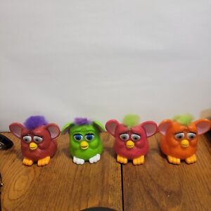 Lot Of 4 1998 Vtg FURBY Plastic McDonalds Happy Meal Toys Great  FUN Variety