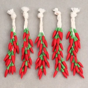 Puppenhaus Maßstab 1:12 Miniatur Küche rote Chilischoten Bündel *5## - Bild 1 von 2