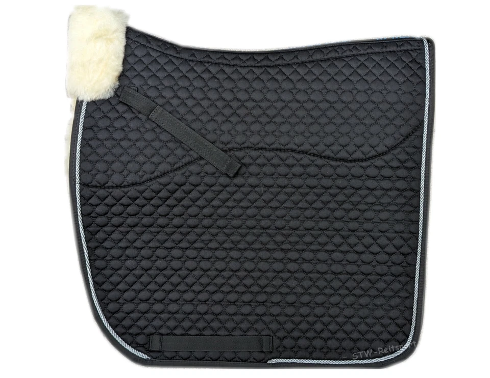 Dressur Schabracke, Satteldecke, Lammfell, anatomisch,  schwarz, neu, Kordel - Bild 1 von 4