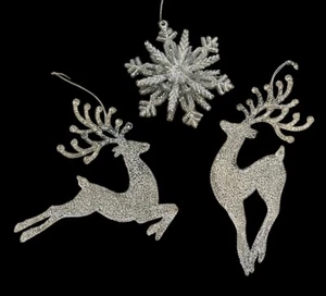 "Adornos navideños acrílicos de diamantes de reno y copo de nieve de 7"" de Kurt Adler" - Imagen 1 de 11