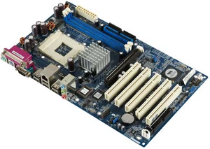 Asrock K7vt6 Socket 462 DDR PCI AGP - Picture 1 of 2