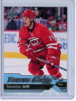 2016-17 Upper Deck Sebastian Aho Young Guns #210 novato Foto 1 de 2