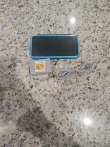 Nintendo 2DS XL Handheld Console with Mario Maker Bundle - Black/Turquoise - Picture 1 of 6