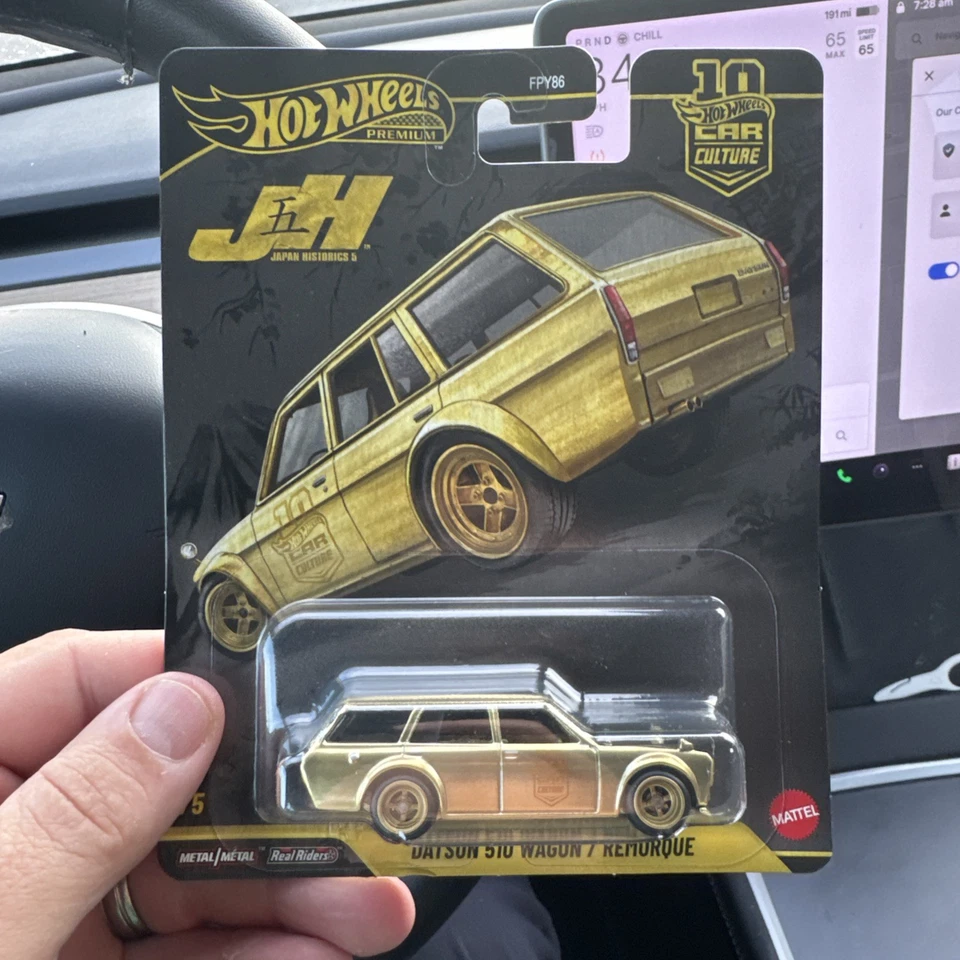 Hot Wheels 2026 Japan Historics 5 (JH5) Datsun 510 Wagon Chase 0/5 Gold - Image 1 of 4