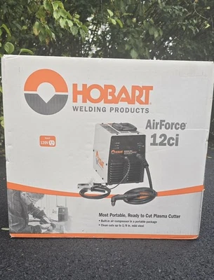 Cortador de plasma Hobart AirForce 12ci con compresor de aire incorporado 120V - blanco Foto 1 de 4