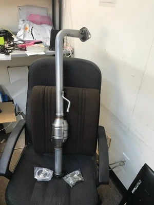 Convertidor catalítico para Honda Civic 2001 2002 2003 2004 Foto 1 de 3