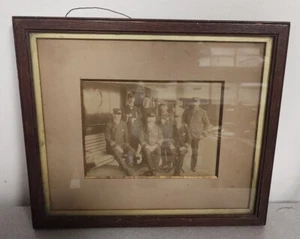 Antique Photograph Picture Passenger Ship Boat Crew Members Captain Wood Frame - Picture 1 of 5