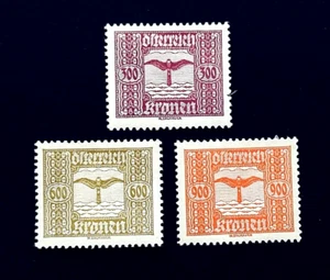 AUSTRIA Stamp Lot - 1922 Air Mail Common Kestrel Falcon Bird Mint OG LH r66 - Picture 1 of 2