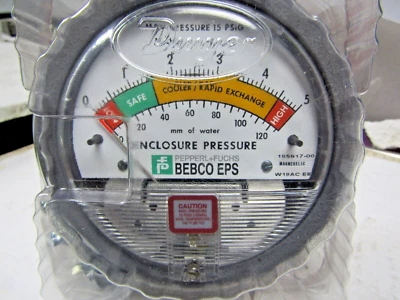 ✌️ NEW DWYER PEPPERL+FUCHS 195917-00 ENCLOSURE PRESSURE GAUGE 0-5 INCHS OF WATER - Image 1 of 4