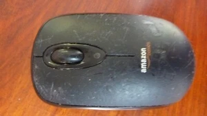 Amazon Basics Ergonomische Maus -- mit 2 neuen Batterien - Bild 1 von 3