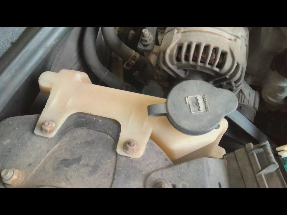 Coolant Reservoir Fits 05-09 ALLURE 675740 Foto 1 de 4