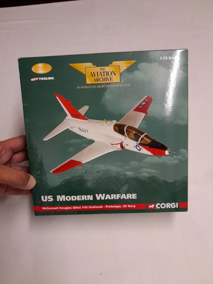 Avion Mc Donnell Douglas T-45 Goshawk US Navy Prototype Édition Limitée 2010ex - Photo 1/4