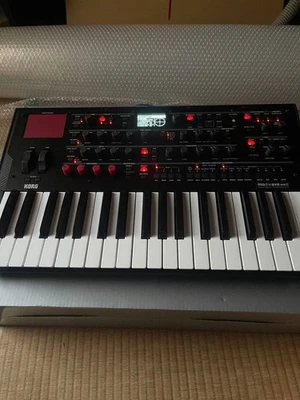 Korg Modwave Mk2 37-Key Wavetable Synthesizer w/ Manual & LED Display Japan - Image 1 of 4