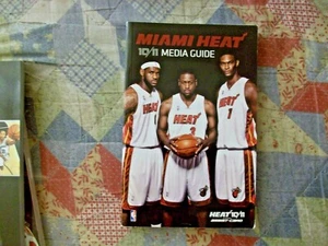 2010-11 MIAMI HEAT MEDIA GUIDE Yearbook 2011 LEBRON JAMES DWYANE WADE CHRIS BOSH - Picture 1 of 8