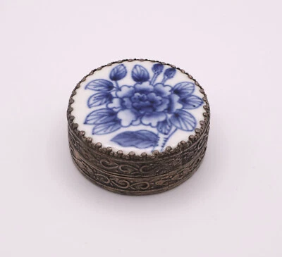 Joyero Baratija China Vintage Redondo Blanco Porcelana Plata Era República Foto 1 de 4