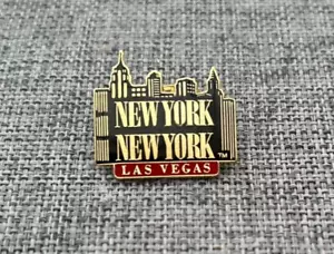 NEW YORK LAS VEGAS USA BADGE - Picture 1 of 2