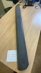 Moldura puerta trasera Peugeot 306 EST 1997 - Imagen 1 de 2