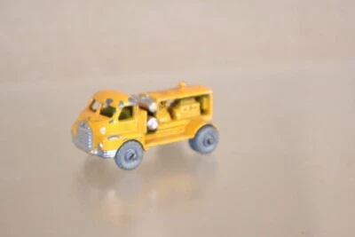MATCHBOX LESNEY No 28A BEDFORD COMPRESSOR LORRY TRUCK om - Image 1 of 4