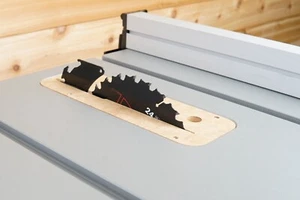 Zero Clearance Insert for Skil 8 1/2" Worm Drive Table Saw - Picture 1 of 6