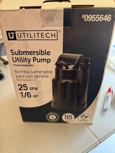 Bomba utilitaria sumergible termoplástica Utilitech 1/6-HP 115 voltios 25 galones - Imagen 1 de 7
