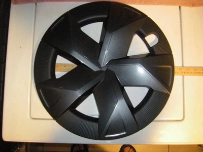 2023-2025 Toyota Prius Front or Rear 17" inch Wheel Rim Hub Cap Cover Trim OEM - Image 1 of 4