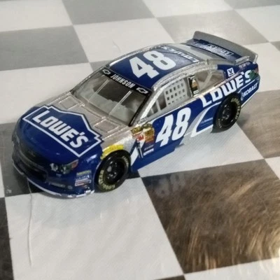 Action #48 Jimmie Johnson Lowe’s Kobalt NASCAR Loose - Imagem 1 de 4