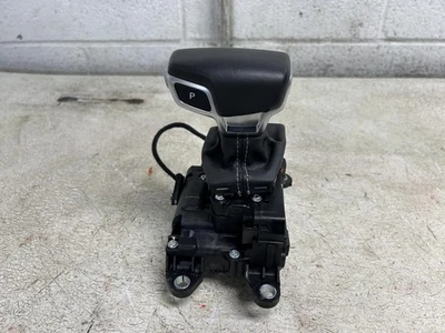 Audi SQ5 2019 transmisión automática palanca de cambios vinilo negro identificación OEM 80B713041M Foto 1 de 4