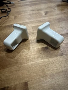 Toallero toallero vintage moderno de mediados de siglo de cerámica blanca - Imagen 1 de 6