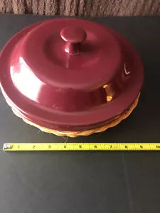 PAMPERED CHEF Stoneware 6-cup Round Covered Baker 1.5 L Cranberry Red w/basket - Picture 1 of 5