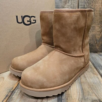 UGG CLASSIC WEATHER SHORT BOOT CHESTNUT WATERPROOF LEATHER YOUTH US 6 = WOMENS 8 - Image 1 of 4