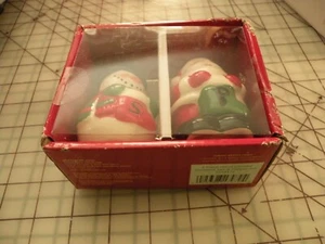 Pfaltzgraff Holiday Santa & Snowman Salt & Pepper Set Hand-painted Sculpted NEW - Picture 1 of 8