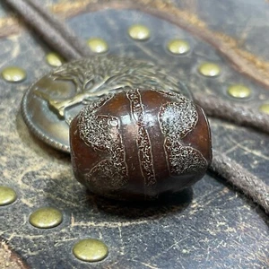 Ancient Tibetan DZI Beads Old Agate Tiger Teeth Totem Talisman GZI 21×17mm #1978 - Foto 1 di 13