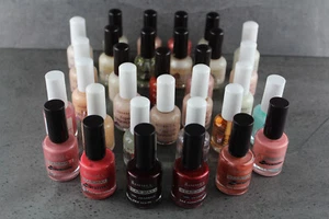 Rimmel Nagellack / French Manicure / Nagelpflege - Bild 1 von 32