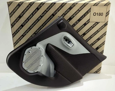 Nuevo panel de moldura de puerta trasera derecha Mopar 2016-2022 OEM Jeep Renegade marrón esquí gris Foto 1 de 4