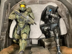 Halo 5: Guardians Limited Collector's Edition Microsoft Xbox One, 2015 ohne Spiel - Bild 1 von 11