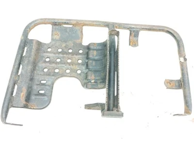 Кронштейн опорный для правой половицы 04 Suzuki Eiger 400 - Изображение 1 из 4