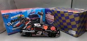 1998 Dale Earnhardt Goodwrench Monte Carlo Daytona 500 Win Action NASCAR 1/24 - Bild 1 von 4