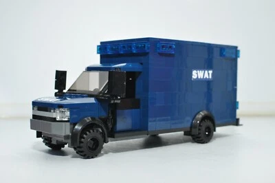 Camión SWAT Azul Oscuro Ciudad Policía Modelo Personalizado Construido Compatible con Ladrillos LEGO® Foto 1 de 3