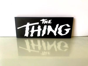 The Thing Logo V2 1982 Horreur Sci-Fi Explorers Arctic Vcious Alien Organisme Qui - Photo 1/1