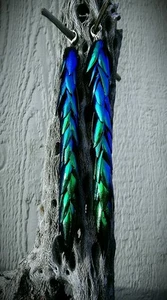Hand Crafted Jewel Beetle Green/Blue Elytra Wing Dangle Earrings Size 5 copper - Picture 1 of 4